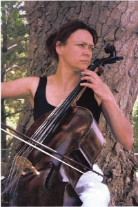 daria-joanna-cello-2